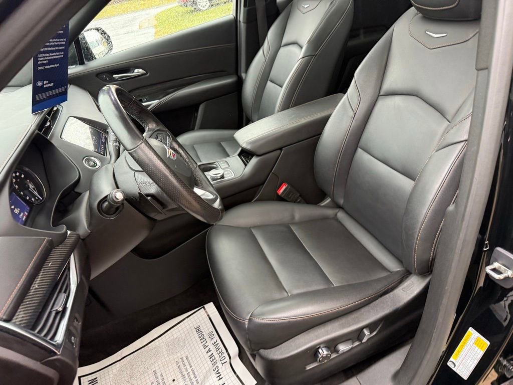 Used 2020 Cadillac XT4 Sport w/ Cold Weather Package image 21