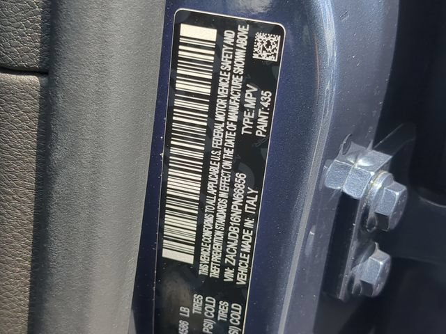 Used 2022 Jeep Renegade Latitude w/ Convenience Group AWD/4WD image 39