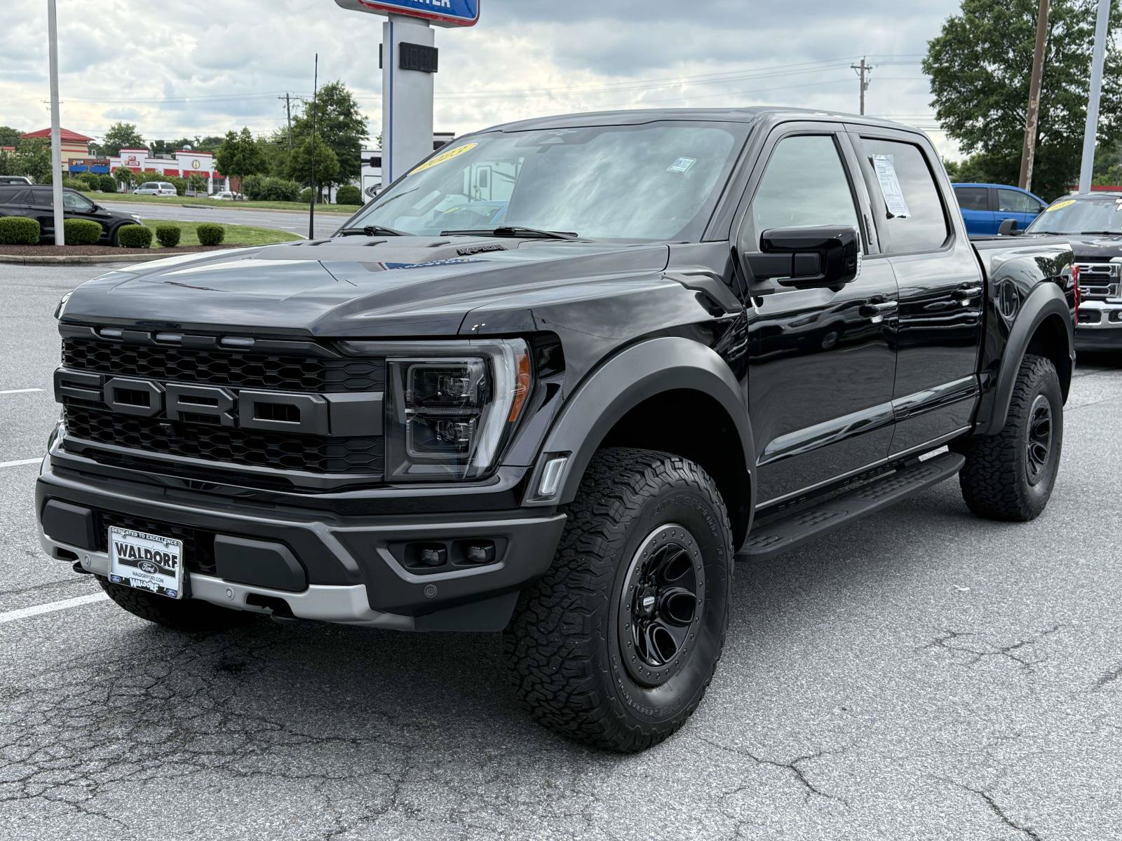 Certified 2023 Ford F150 Raptor AWD/4WD image 5