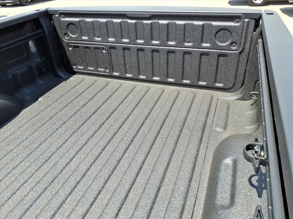 New 2026 RAM 1500 Laramie AWD/4WD image 13