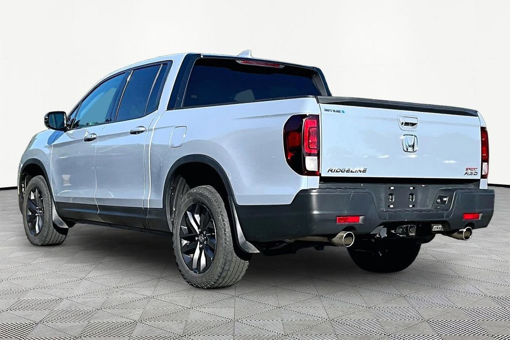 Used 2023 Honda Ridgeline Sport image 5