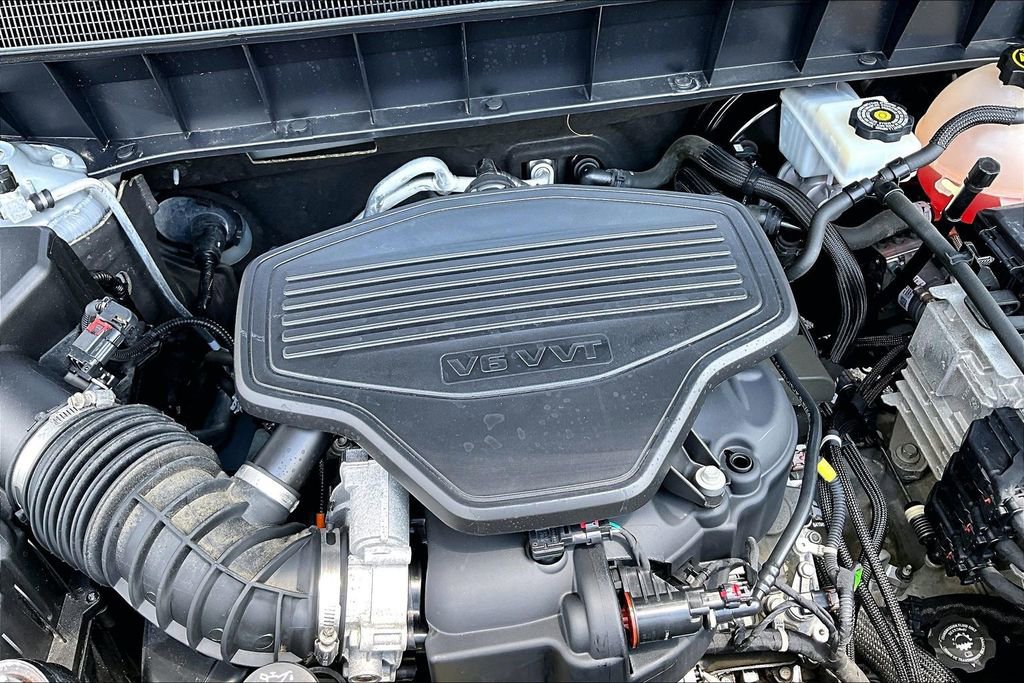 Used 2019 GMC Acadia Denali w/ Technology Package AWD/4WD image 32