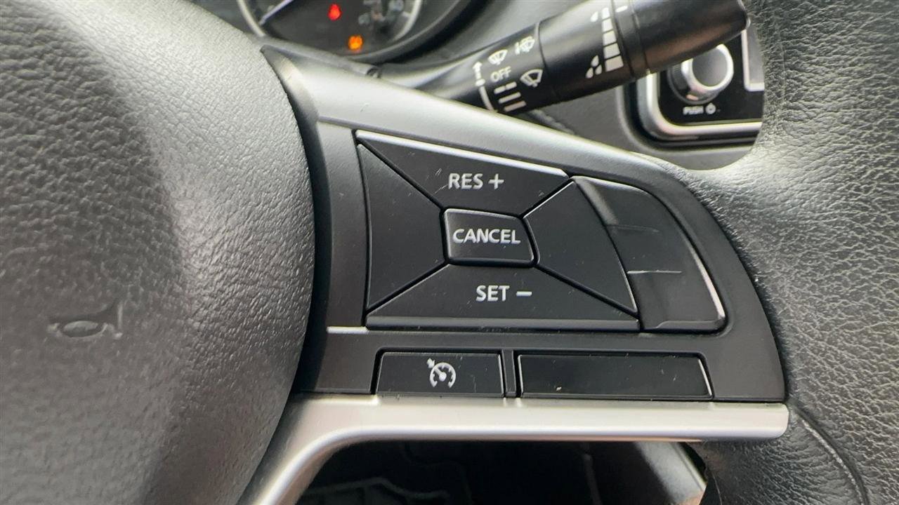 Used 2021 Nissan Versa S image 36