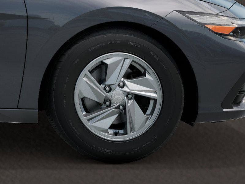 New 2026 Hyundai Elantra SE FWD image 8