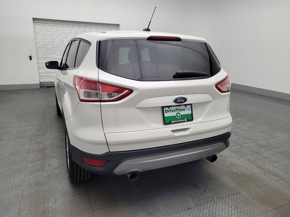 Used 2015 Ford Escape SE image 6