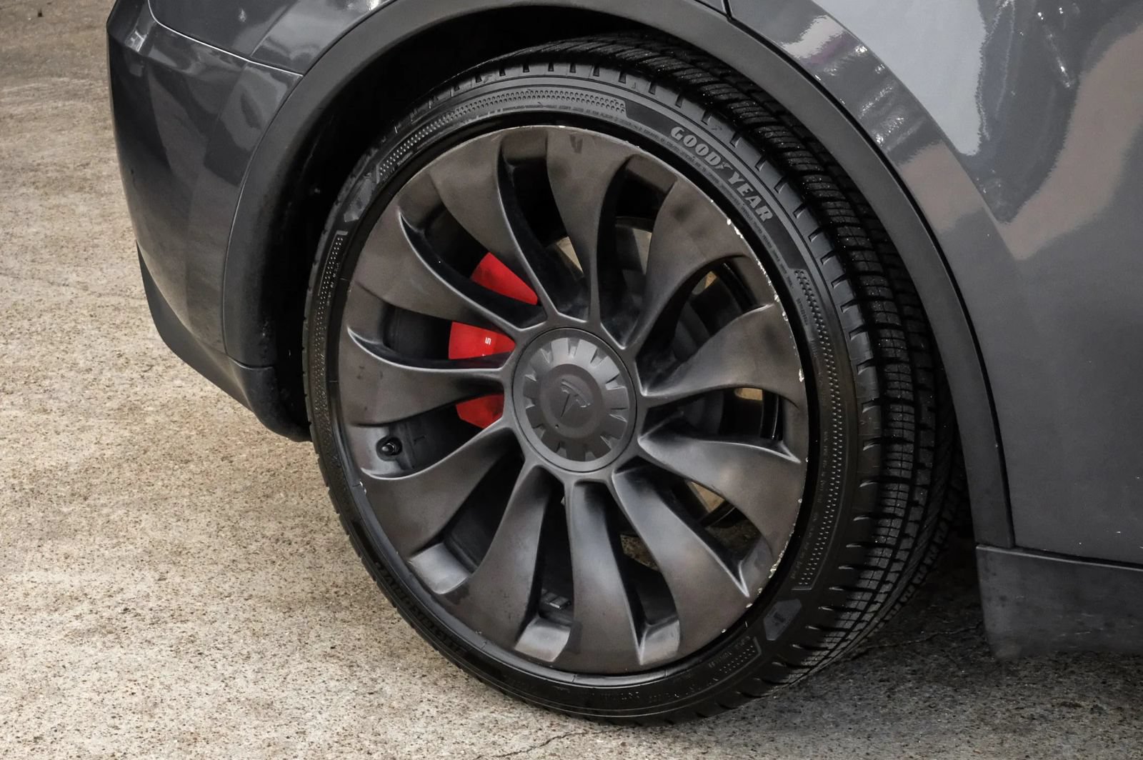 Used 2023 Tesla Model Y Long Range AWD/4WD image 56