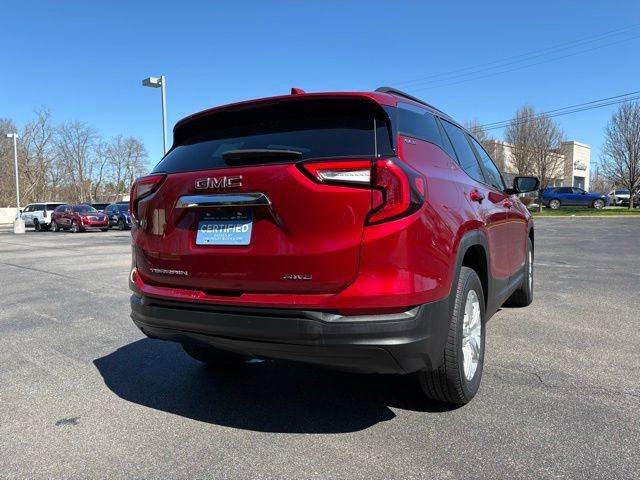 Used 2023 GMC Terrain SLE w/ Driver Convenience Package AWD/4WD image 3