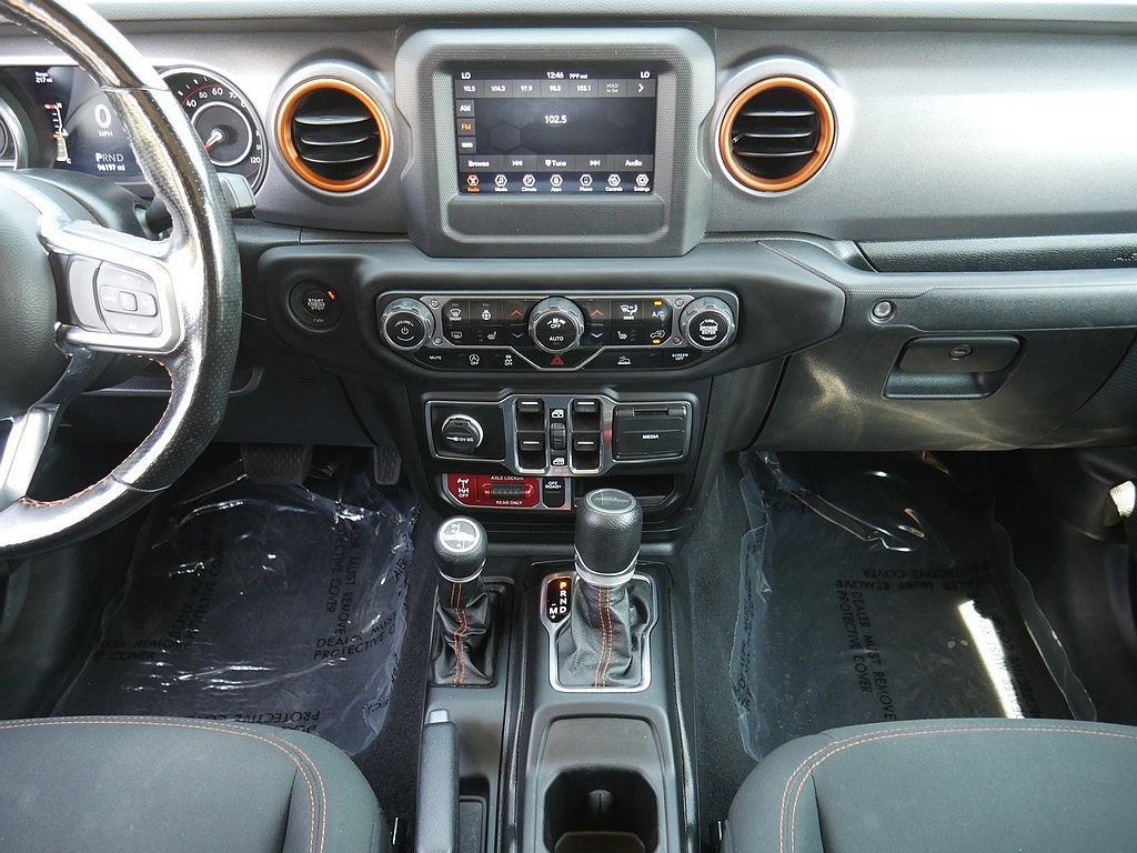 Used 2020 Jeep Gladiator Mojave w/ LED Lighting Group AWD/4WD image 20