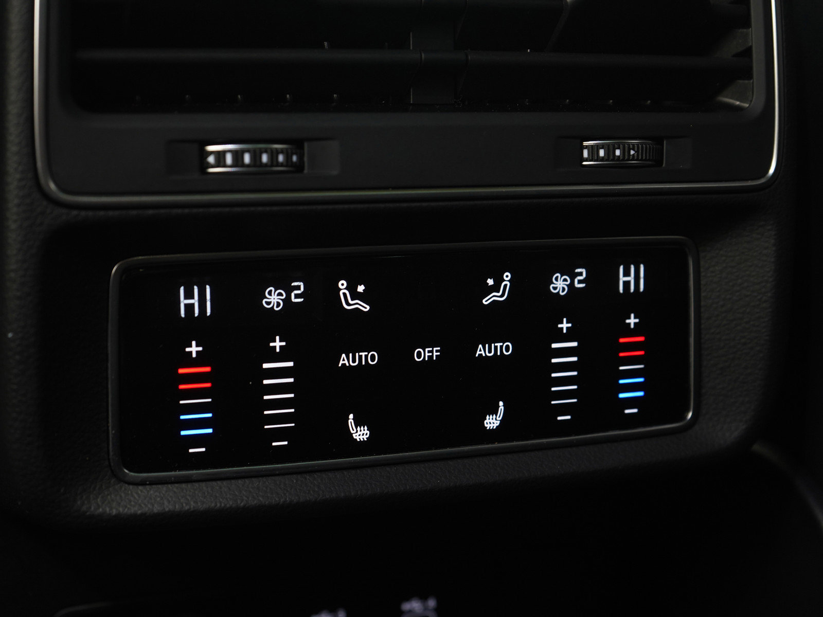 Used 2021 Audi Q7 3.0T Prestige image 22