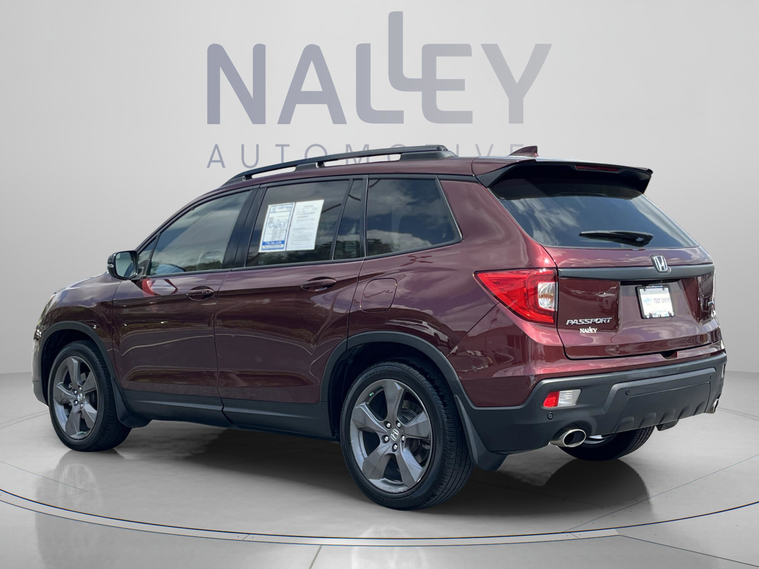 Certified 2021 Honda Passport Touring image 3