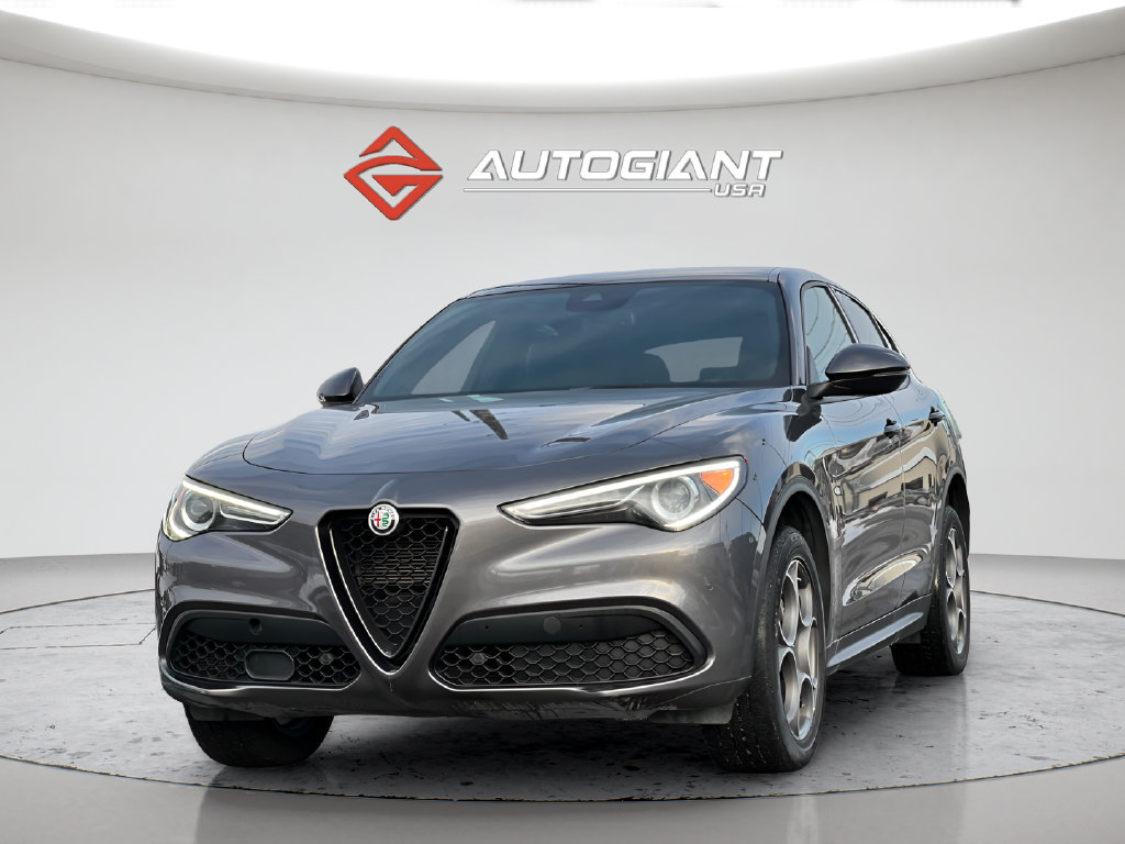 Used 2023 Alfa Romeo Stelvio Sprint RWD image 13