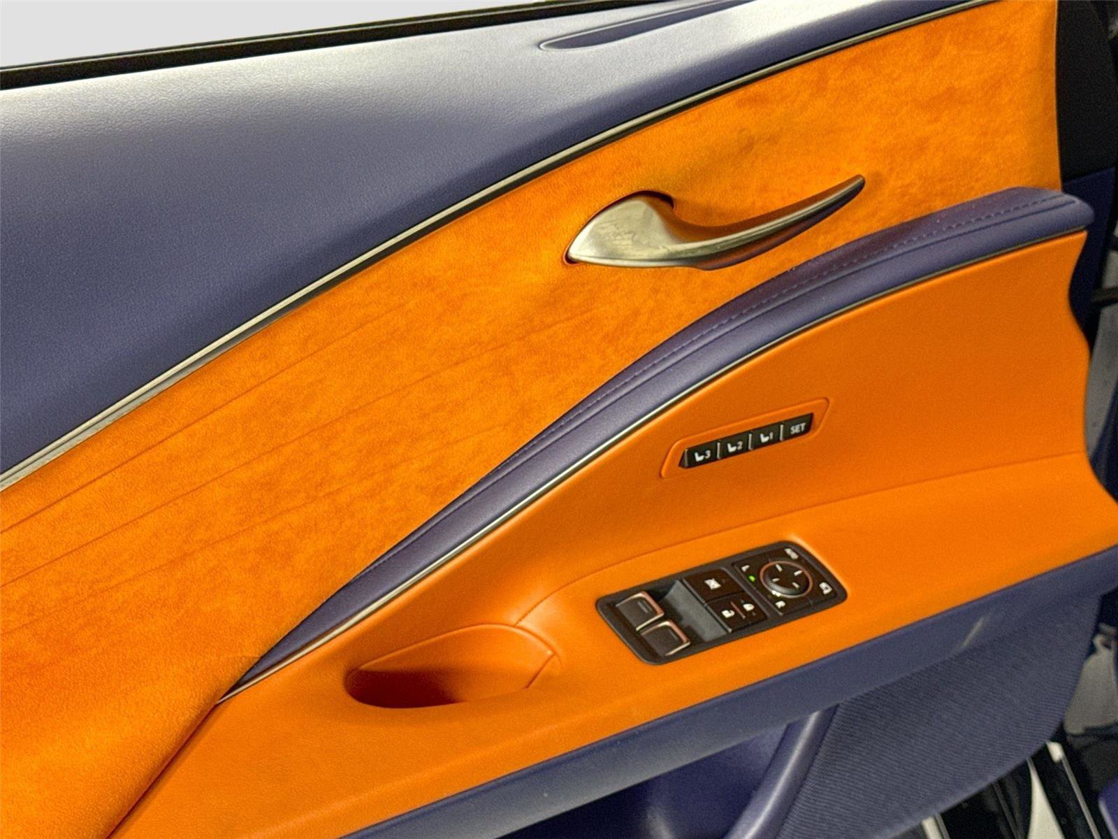 Used 2018 Lexus LC 500h w/ Touring Package image 13