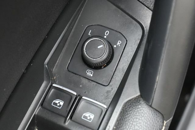 Used 2023 Volkswagen Tiguan SE R-Line FWD image 12