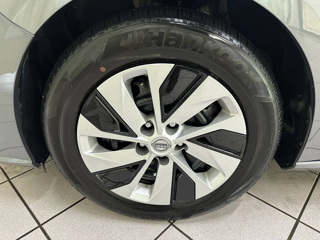 Used 2025 Nissan Altima 2.5 S FWD image 16