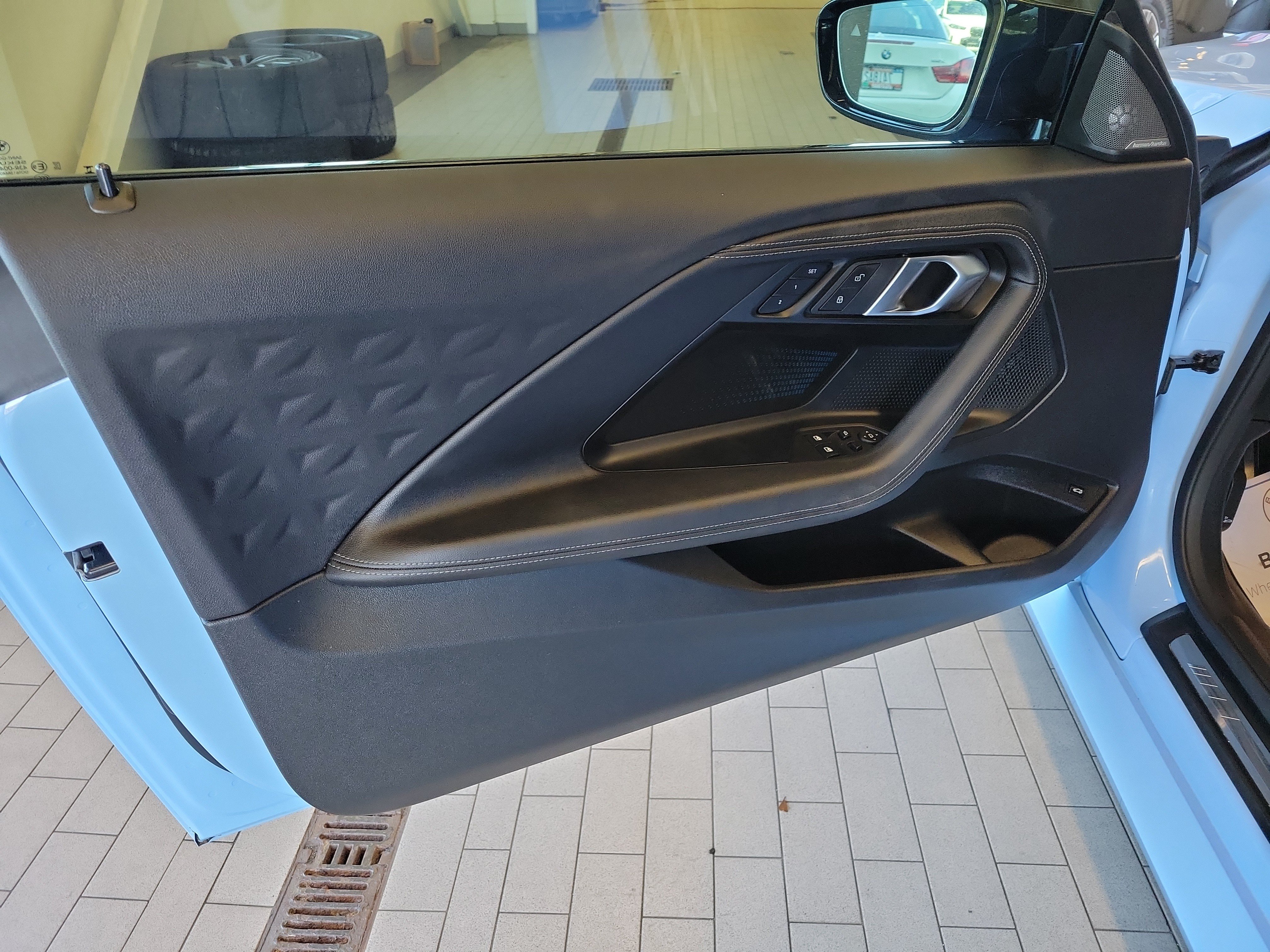 Used 2025 BMW M240i xDrive Coupe w/ Premium Package AWD/4WD image 15