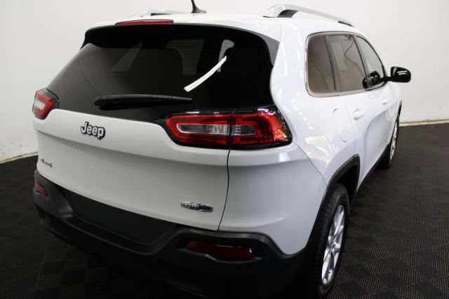 Used 2014 Jeep Cherokee Latitude w/ Cold Weather Group AWD/4WD image 6