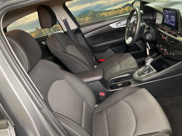 Used 2024 Kia Forte LXS image 46