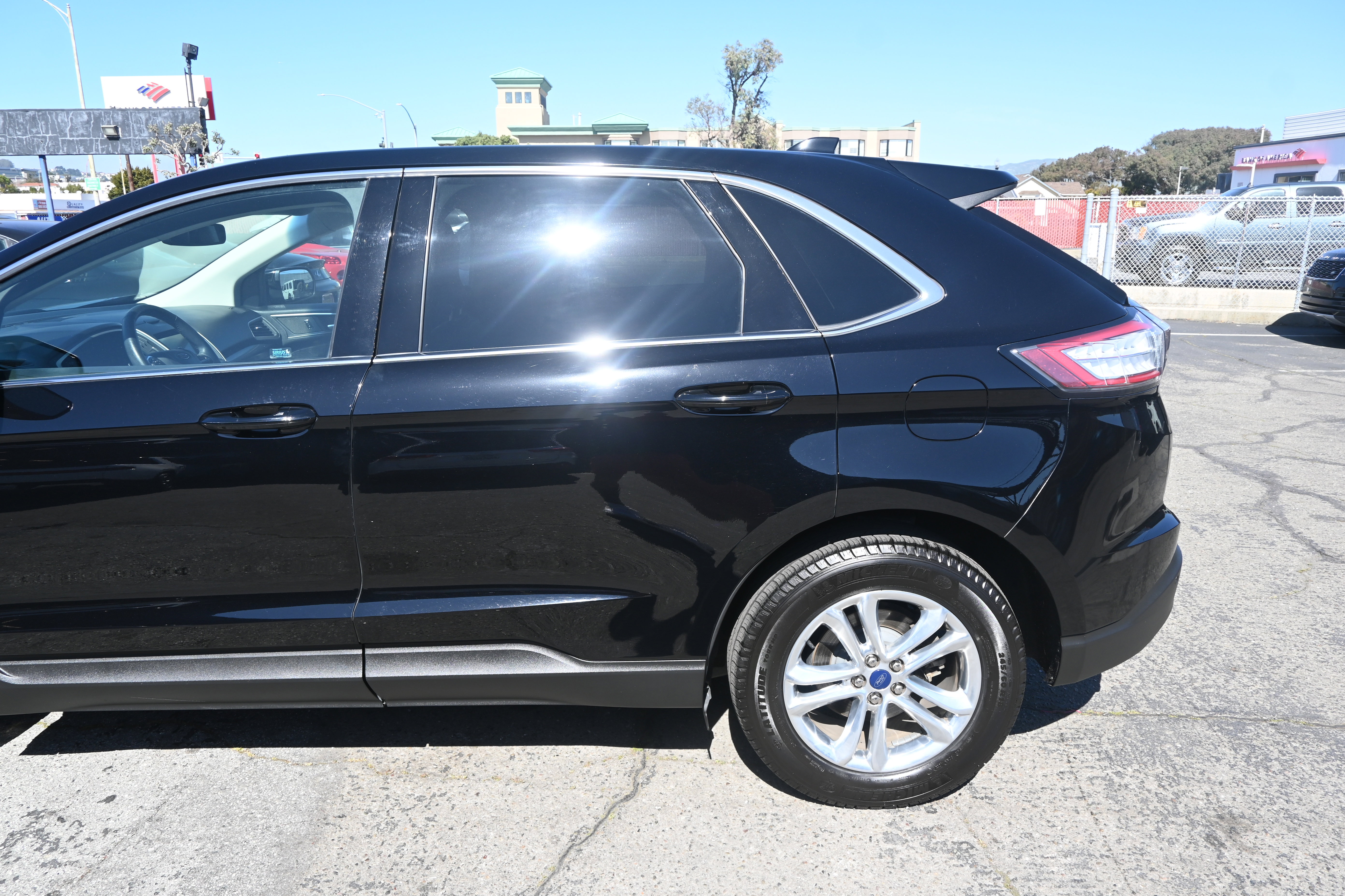 Used 2017 Ford Edge SEL w/ Equipment Group 201A image 13