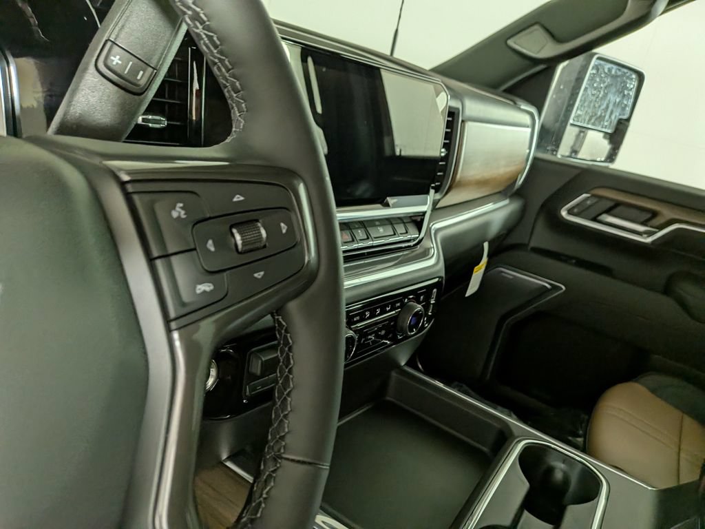 New 2026 Chevrolet Silverado 2500 High Country w/ High Country Premium Package AWD/4WD image 20