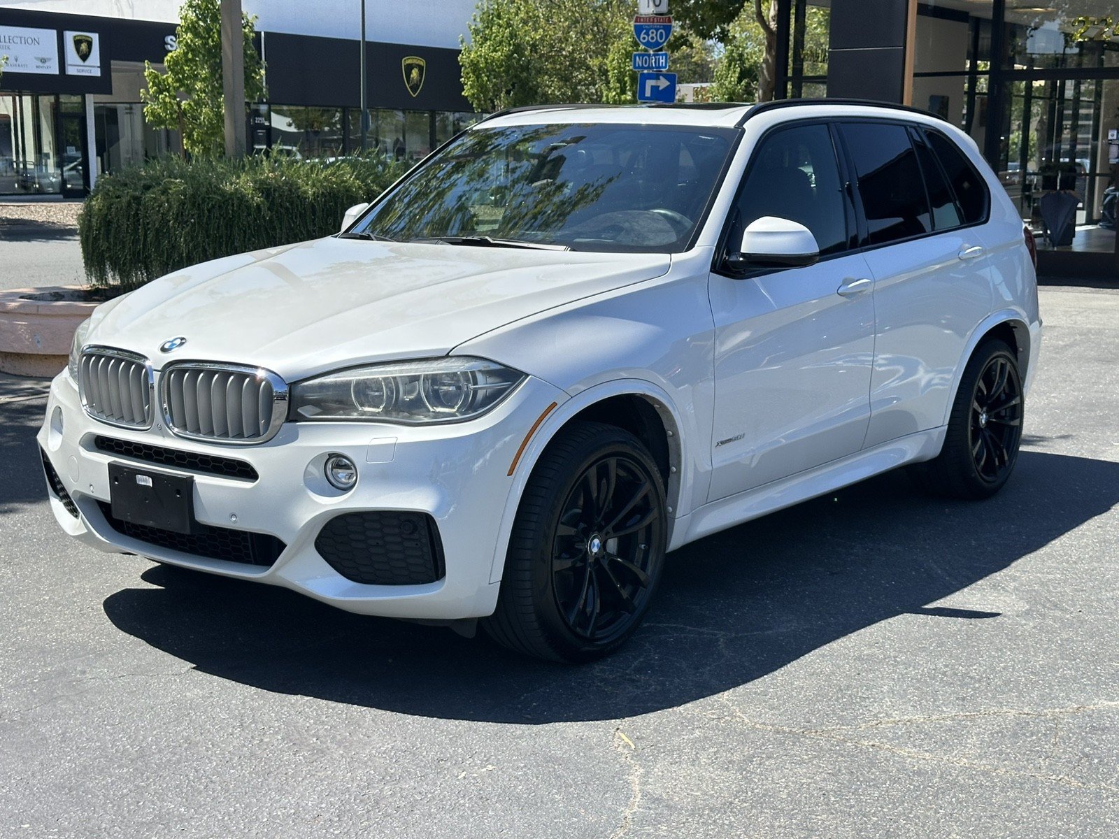 Used 2016 BMW X5 xDrive50i AWD/4WD image 3