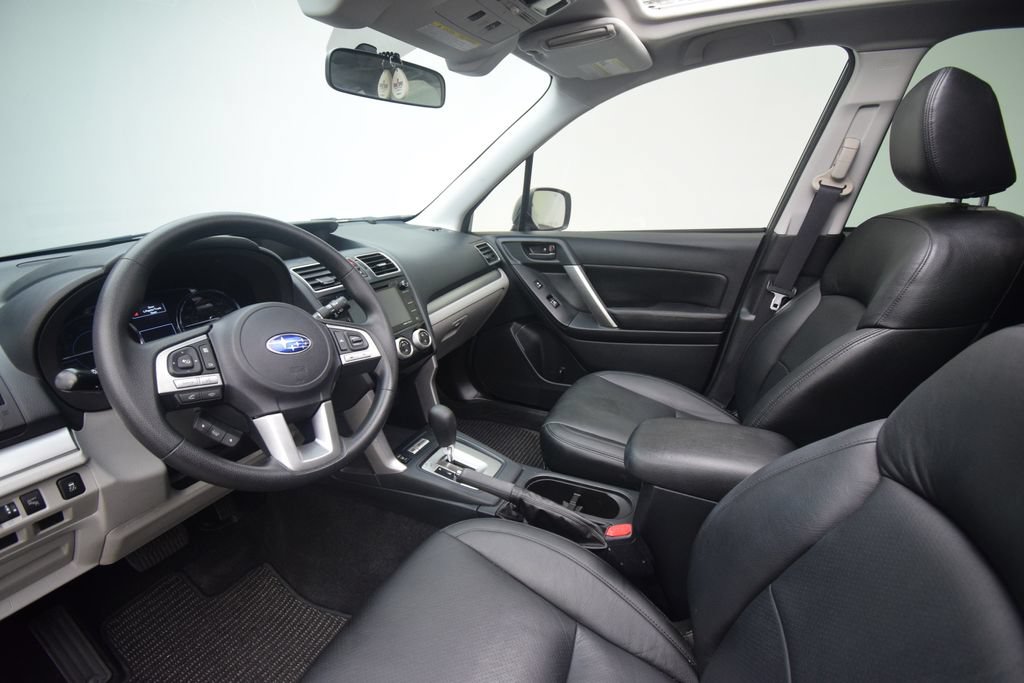 Used 2017 Subaru Forester 2.5i Premium AWD/4WD image 11