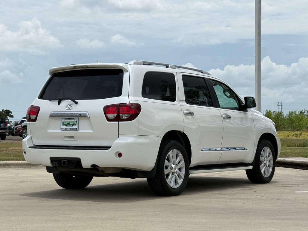 Used 2018 Toyota Sequoia Platinum RWD image 4