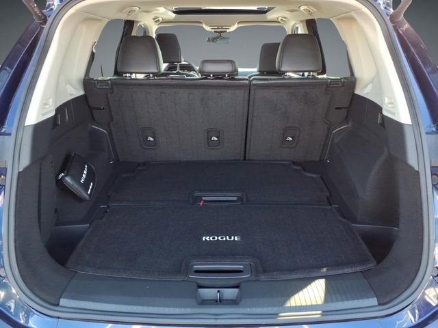 Certified 2024 Nissan Rogue Platinum w/ Platinum Premium Package AWD/4WD image 16