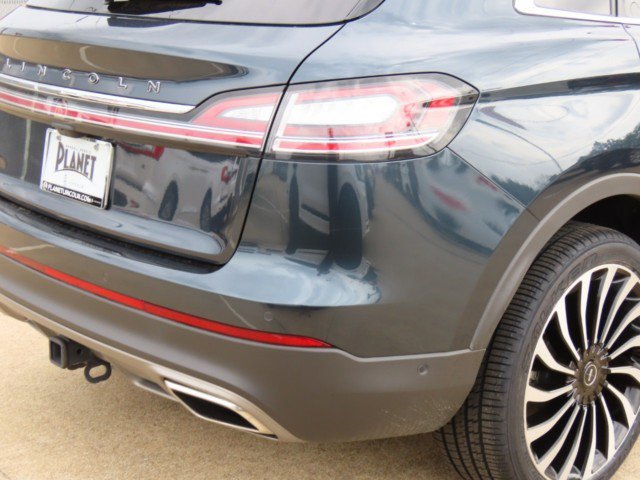 Certified 2022 Lincoln Nautilus Black Label w/ Class II Trailer Tow Package AWD/4WD image 10