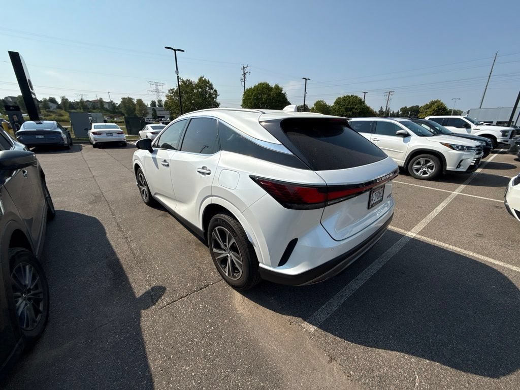 Used 2023 Lexus RX 350 Premium w/ Cold Area Package AWD/4WD image 5