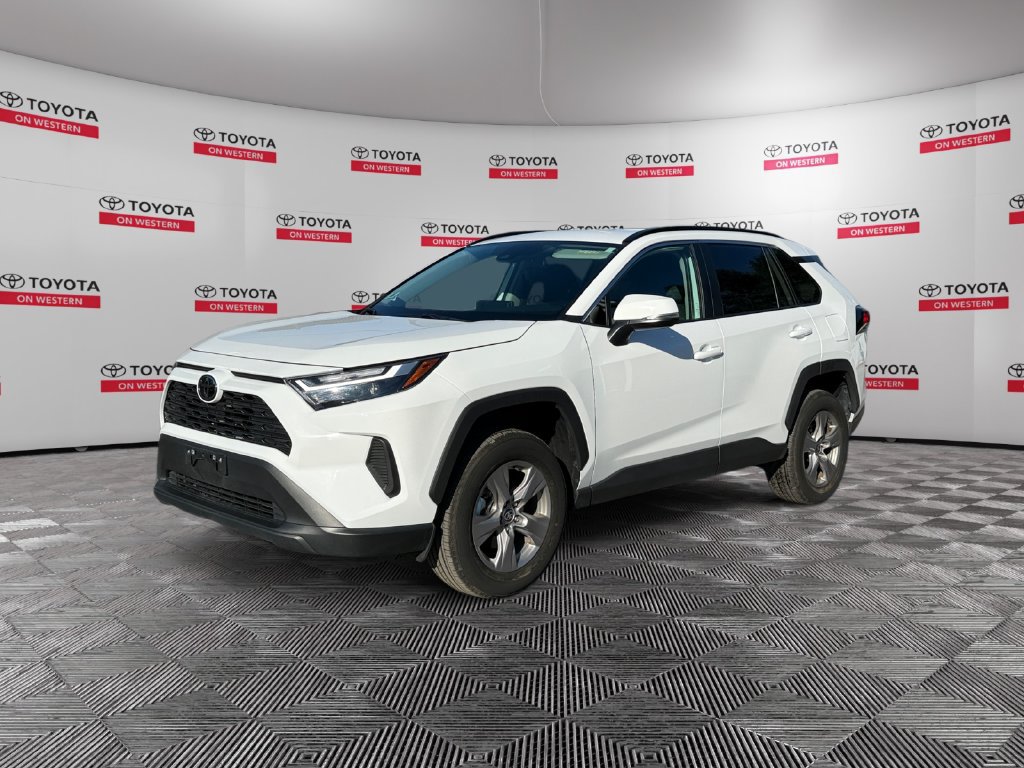 Certified 2025 Toyota RAV4 XLE AWD/4WD image 1