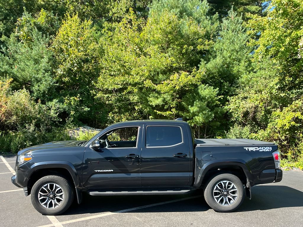 Used 2023 Toyota Tacoma TRD Sport w/ TRD Premium Sport Package AWD/4WD image 2