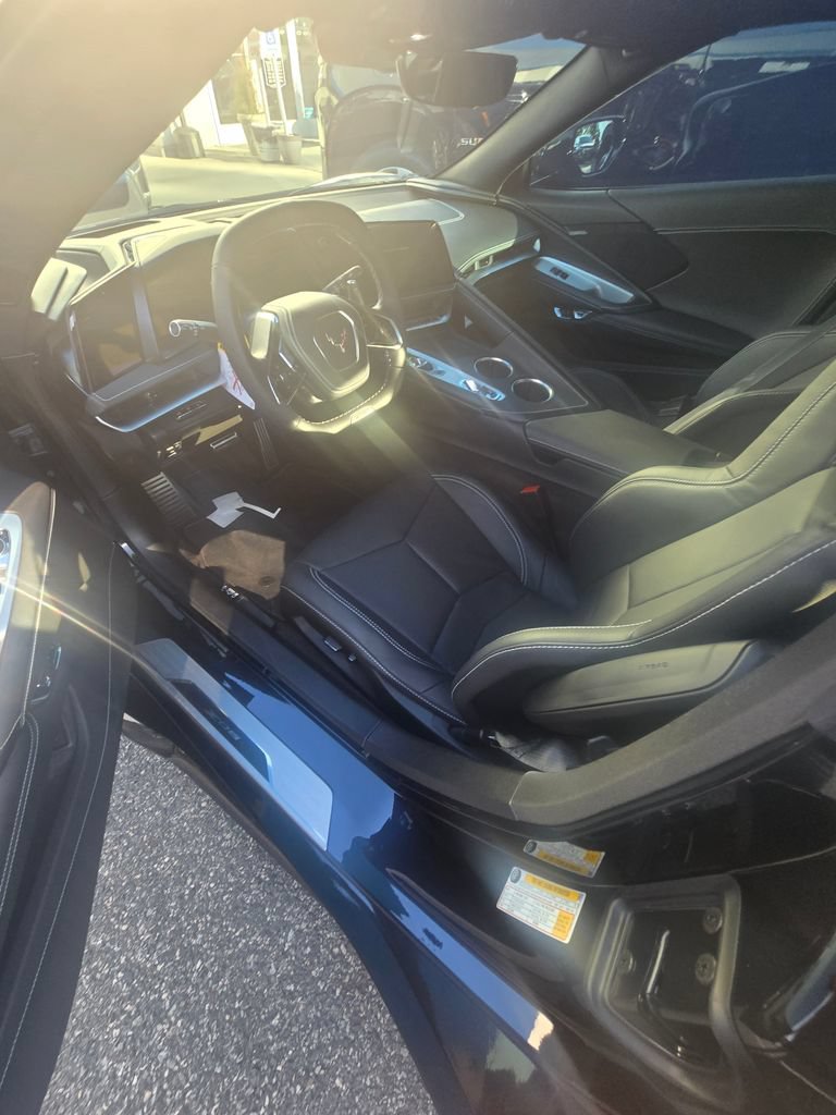 Used 2026 Chevrolet Corvette Z06 RWD image 4