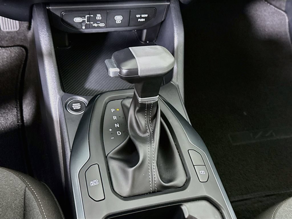 Certified 2025 Kia K4 FWD image 11