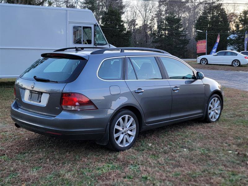 Used 2014 Volkswagen Jetta TDI image 3