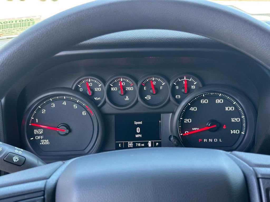 Used 2026 Chevrolet Silverado 1500 Custom Trail Boss w/ Dark Appearance Package AWD/4WD image 18
