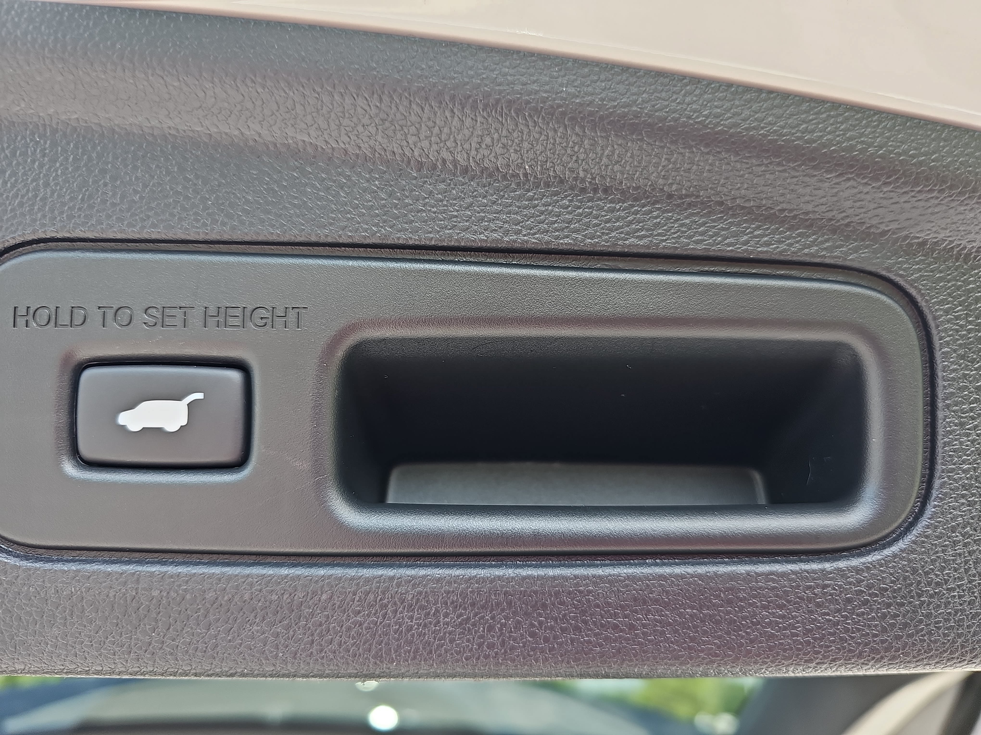 Certified 2024 Acura MDX FWD w/ Technology Package image 13