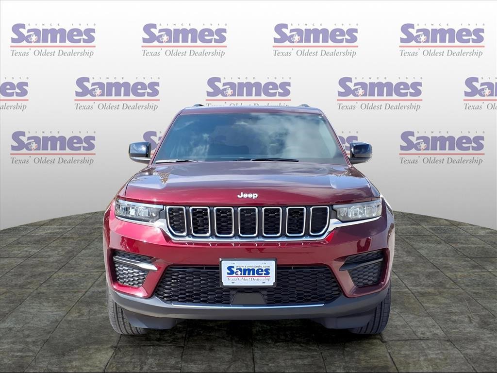 New 2025 Jeep Grand Cherokee Laredo X image 2