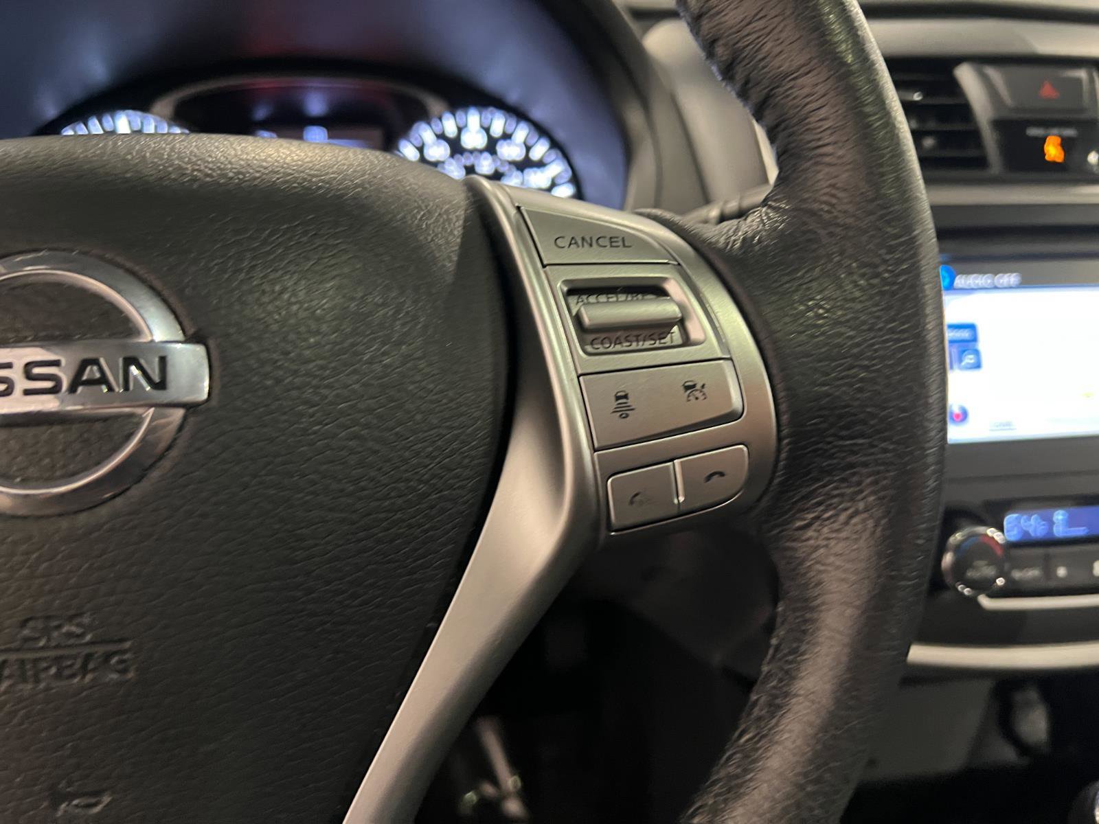 Used 2016 Nissan Altima 2.5 SL w/ 2.5 Technology w/LED Package FWD image 14