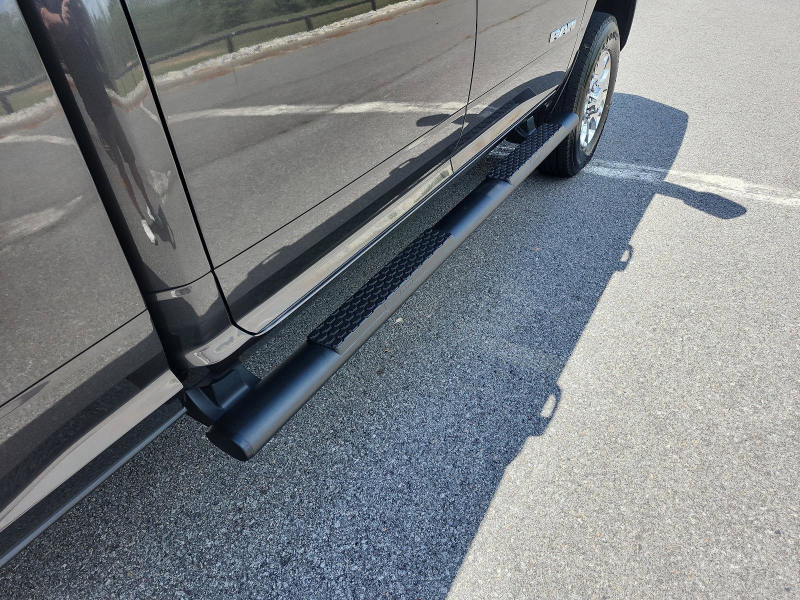 Used 2024 RAM 2500 Laramie image 8