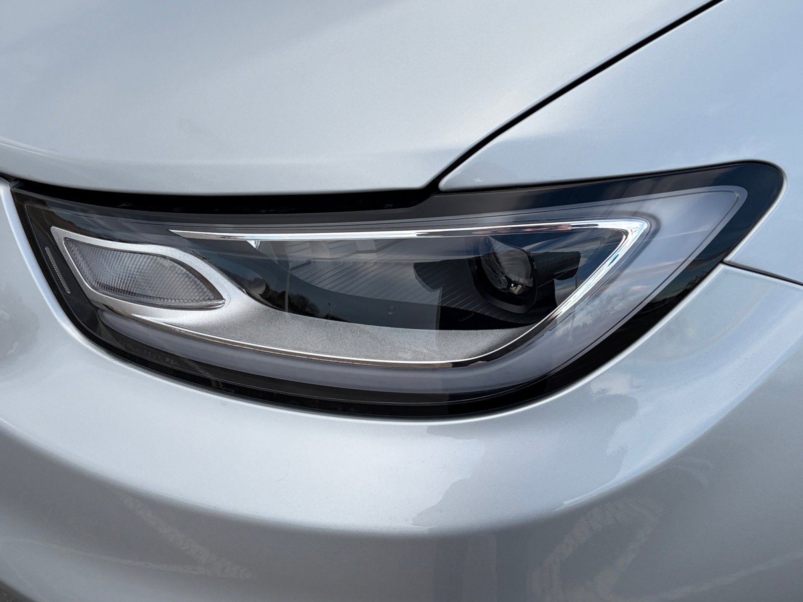 New 2026 Chrysler Pacifica Select AWD/4WD image 12