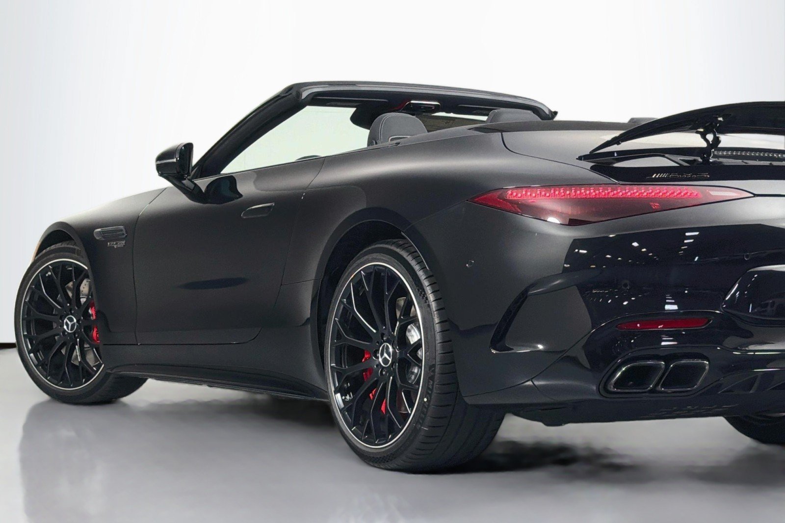 New 2026 Mercedes-Benz SL 55 AMG 4MATIC image 15