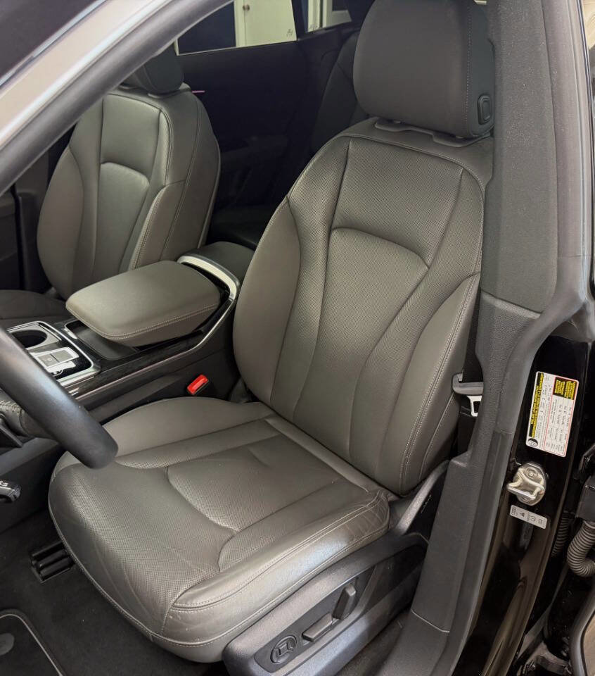 Used 2019 Audi Q8 Premium Plus w/ Premium Plus image 44