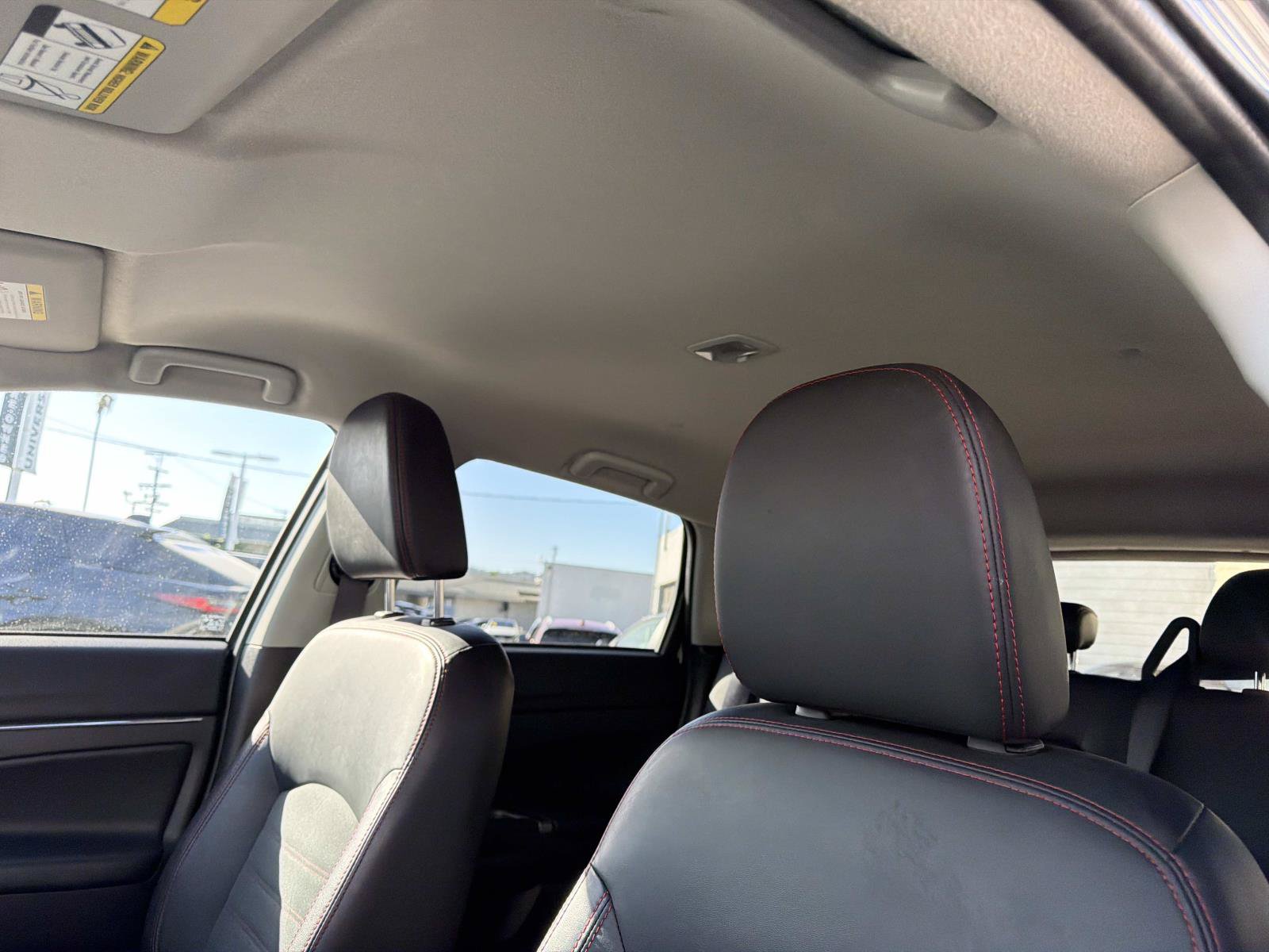 Used 2025 Mitsubishi Outlander Sport SE AWD/4WD image 16