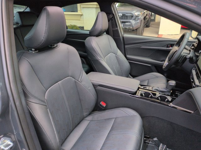 Used 2025 Toyota Camry XSE w/ Premium Plus Package AWD/4WD image 22