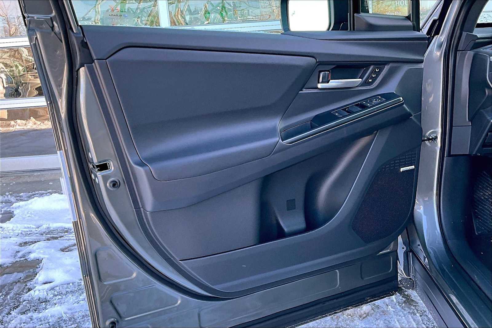 New 2026 Subaru Solterra image 10