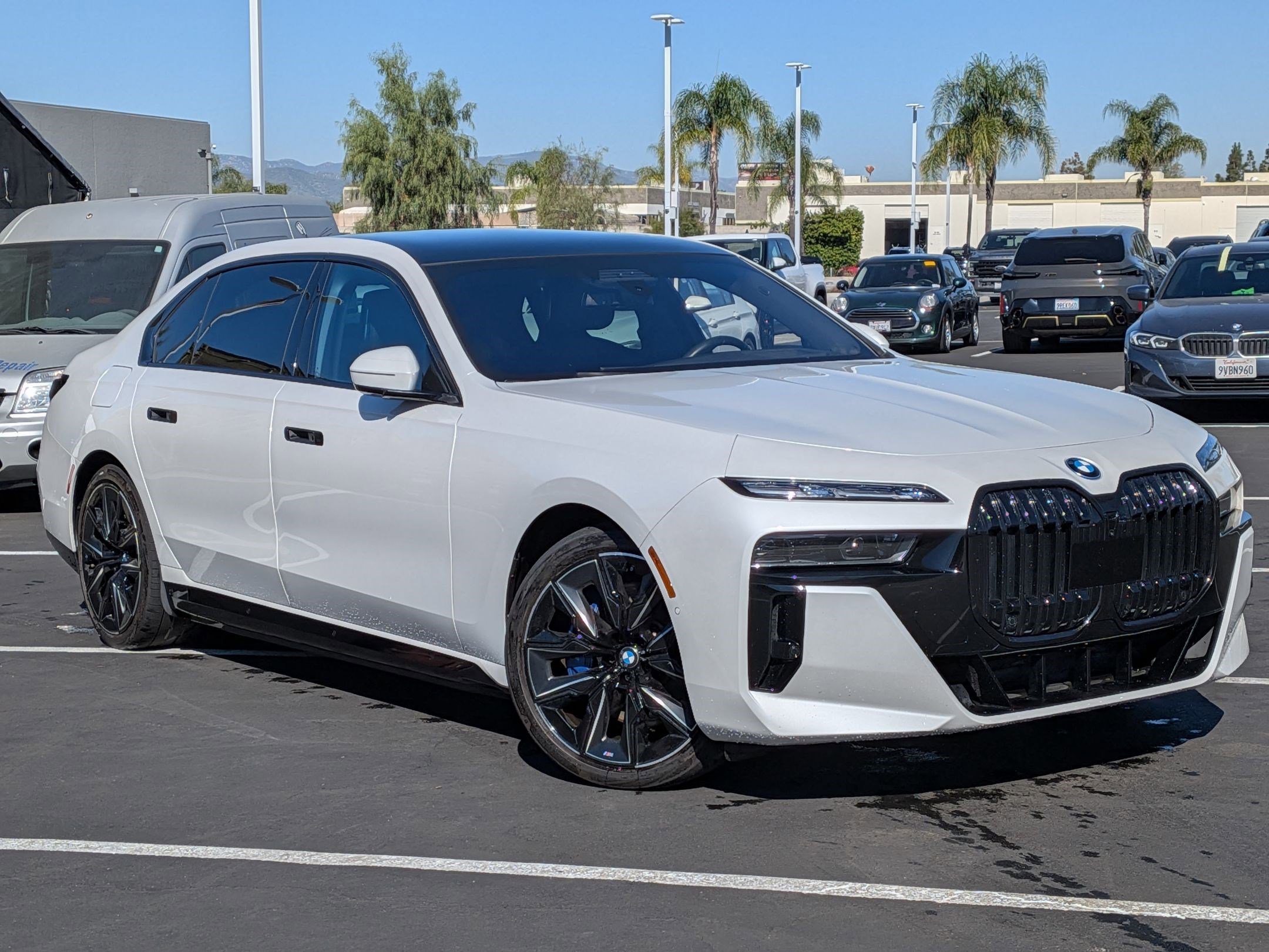 Certified 2023 BMW i7 xDrive60 image 2