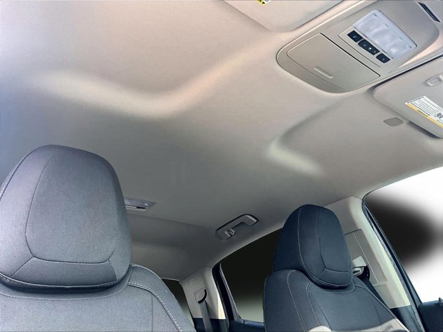 Used 2022 Chevrolet Colorado LT image 17