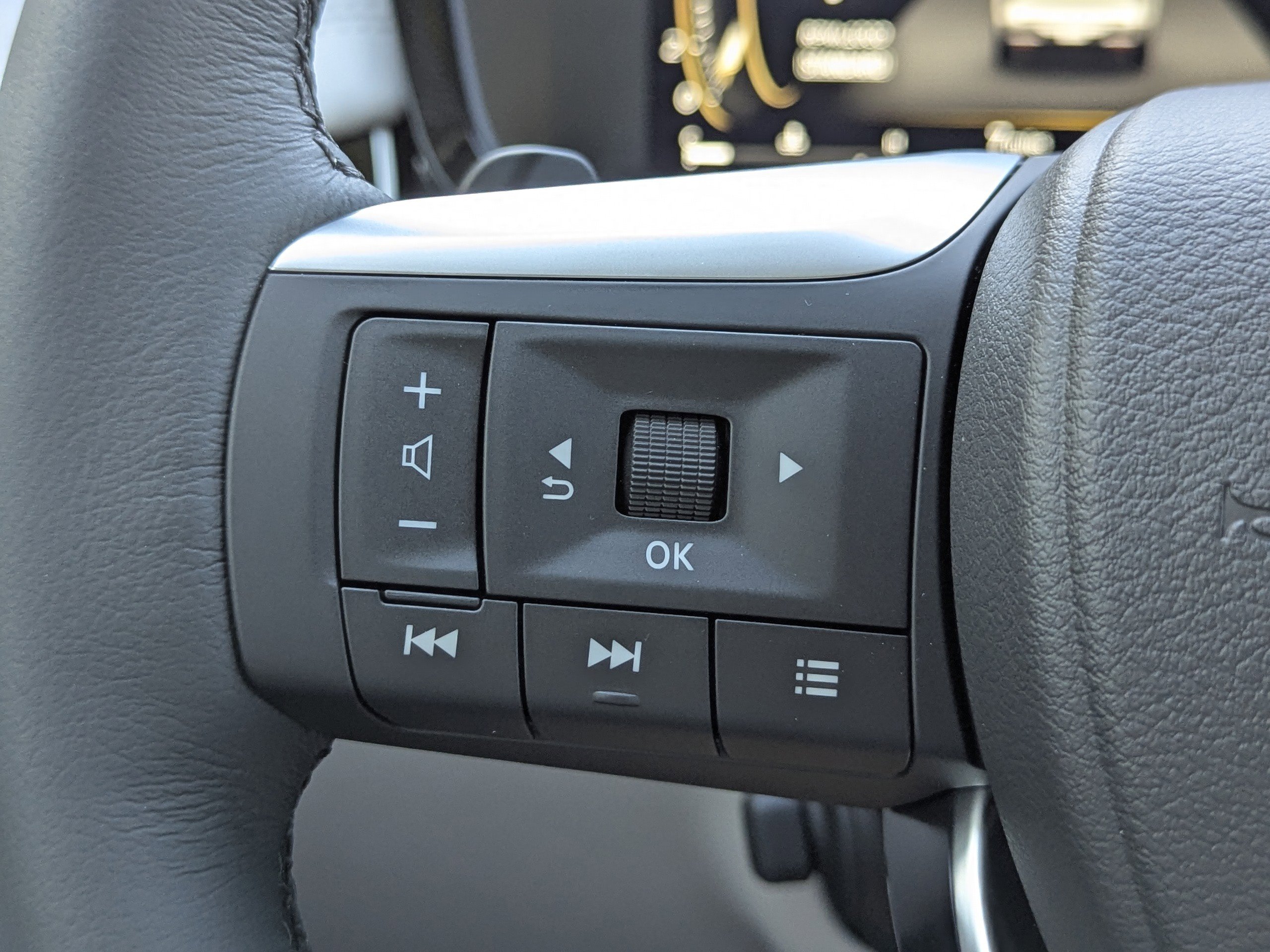 New 2026 INFINITI QX60 Luxe w/ Cargo Package image 37