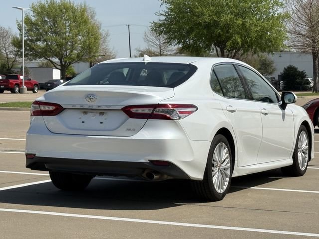 Used 2019 Toyota Camry XLE image 4