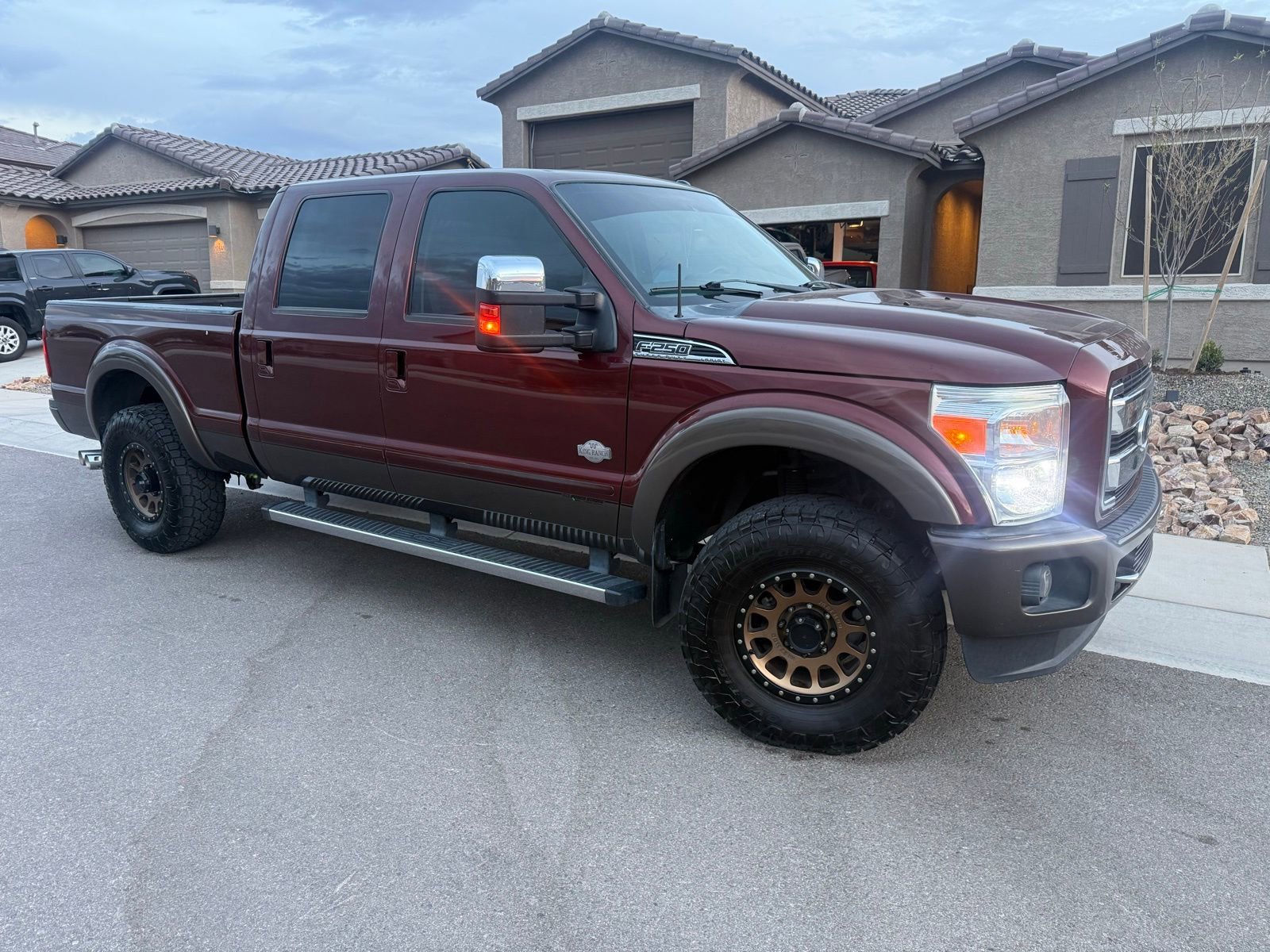 Used 2016 Ford F250 King Ranch w/ FX4 Off-Road Package AWD/4WD image 4